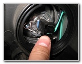 Kia-Sportage-Headlight-Bulbs-Replacement-Guide-023
