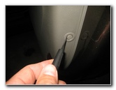 Kia-Sportage-Interior-Door-Panel-Removal-Guide-014