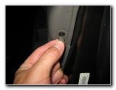 Kia-Sportage-Interior-Door-Panel-Removal-Guide-045