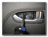 Kia-Sportage-Interior-Door-Panel-Removal-Guide-049