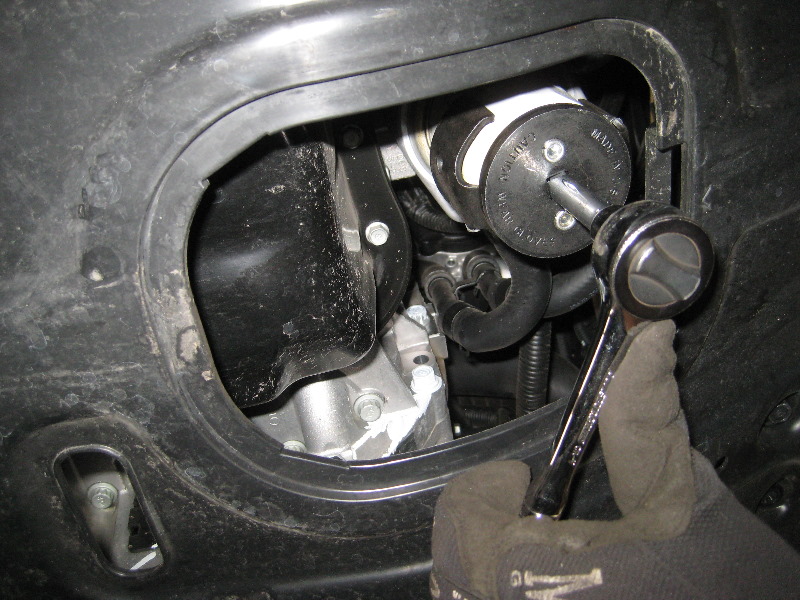 Kia-Sportage-Theta-II-Engine-Oil-Change-Guide-015
