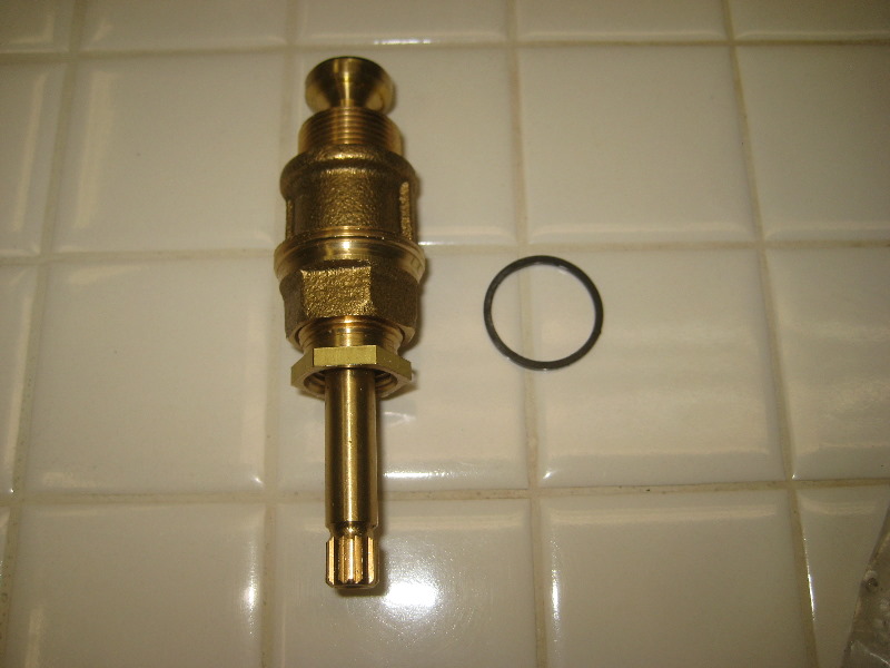 Leaking-Shower-Tub-Faucet-Valve-Stem-Replacement-Guide-035