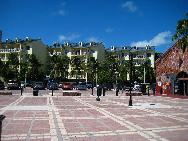 Mallory-Square-Downtown-Key-West-FL-007