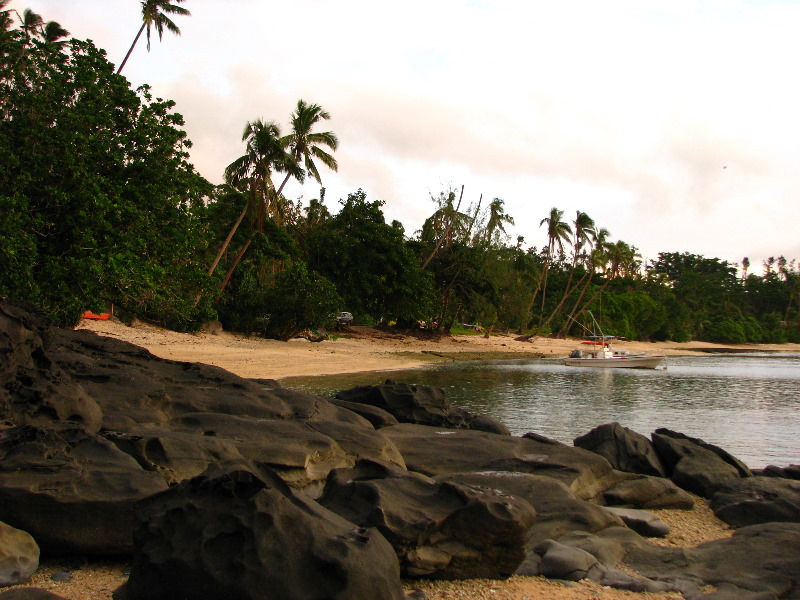 Maravu-Resort-Beverlys-Campground-Beach-Taveuni-Fiji-032