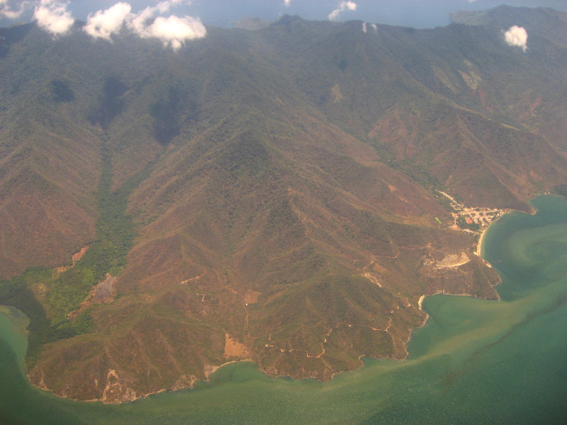 Port-Of-Spain-POS-Mountains