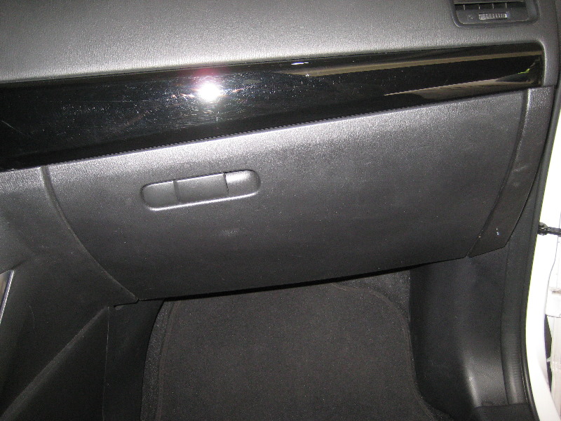 Mazda-CX-5-HVAC-Cabin-Air-Filter-Replacement-Guide-021