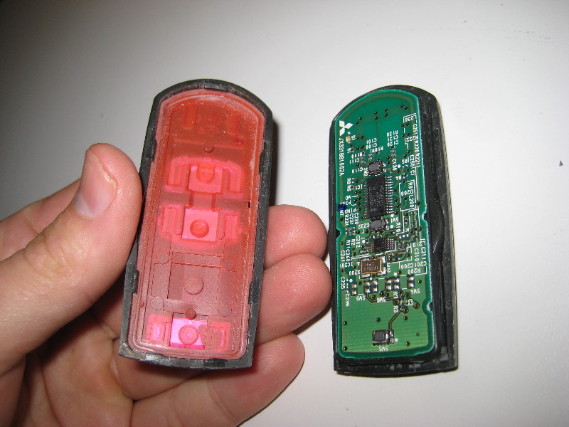 Mazda-CX-5-Key-Fob-Battery-Replacement-Guide-025