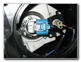 Mazda-CX-9-Headlight-Bulbs-Replacement-Guide-019