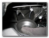 Mazda-CX-9-Headlight-Bulbs-Replacement-Guide-025