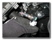 Mazda-CX-9-Headlight-Bulbs-Replacement-Guide-028