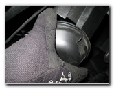 Mazda-CX-9-Headlight-Bulbs-Replacement-Guide-036