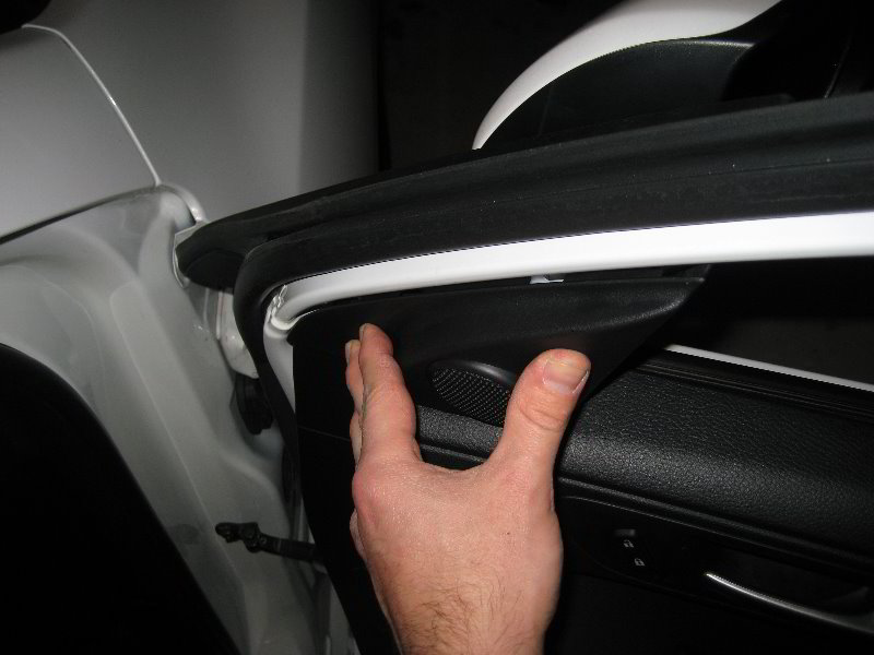 Mazda-Mazda3-Interior-Door-Panel-Removal-Guide-047