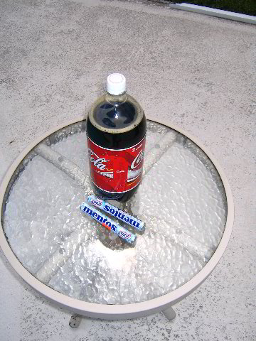 Mentos-Coca-Cola-01