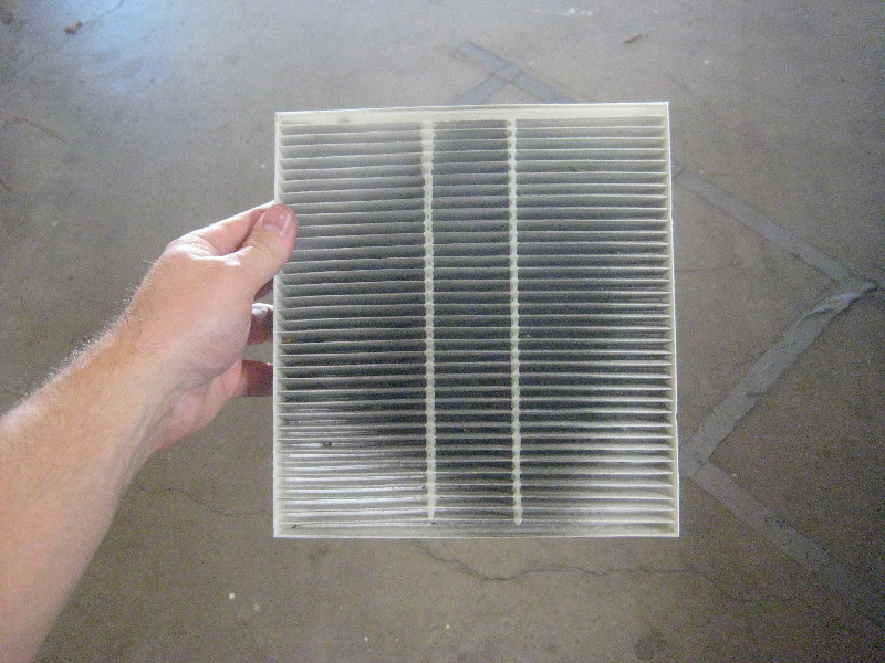 2011-2017-Mitsubishi-Outlander-Sport-Cabin-Air-Filter-Replacement-Guide-015