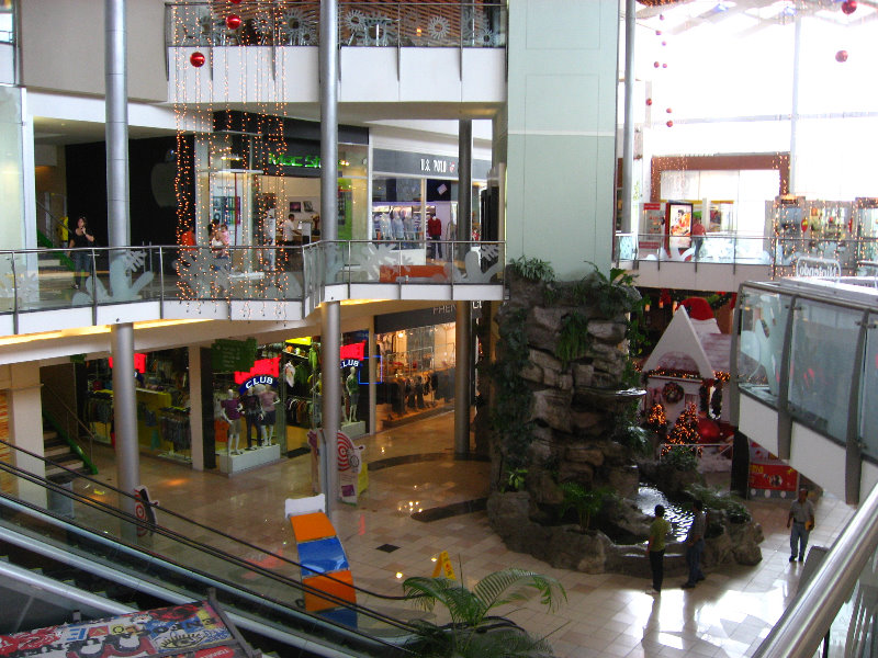 MultiPlaza-Pacific-Shopping-Mall-Panama-City-017