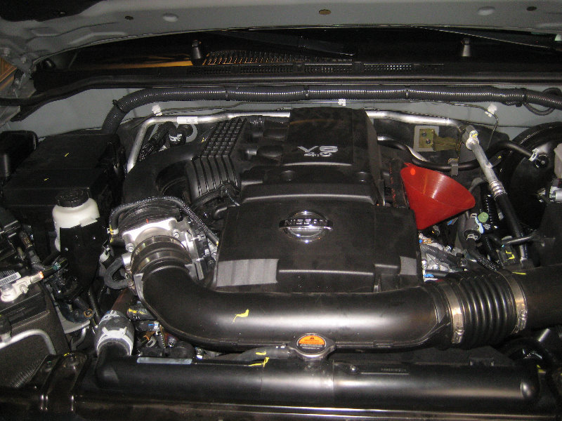 Nissan-Frontier-VQ40DE-V6-Engine-Oil-Change-Filter-Replacement-Guide-030