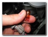 Nissan-Murano-Headlight-Bulbs-Replacement-Guide-019