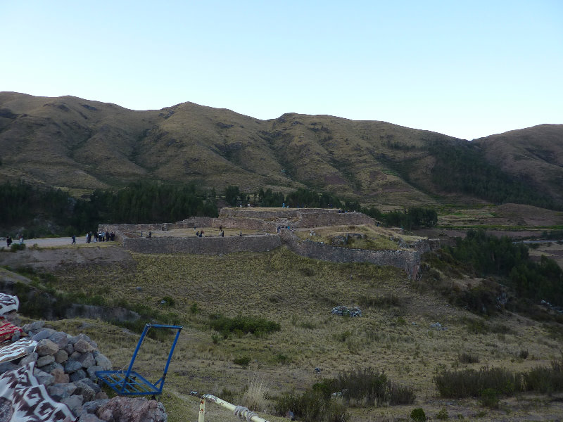 Puca-Pucara-Red-Fort-Incan-Ruins-Cusco-Peru-003