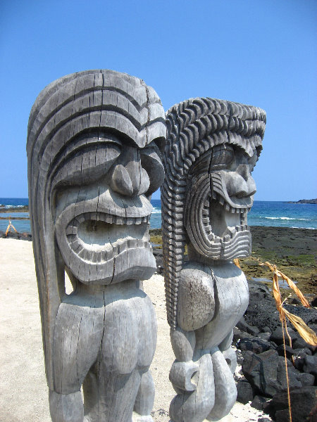 Puuhonua-o-Honaunau-Place-of-Refuge-National-Historic-Park-Big-Island-Hawaii-028