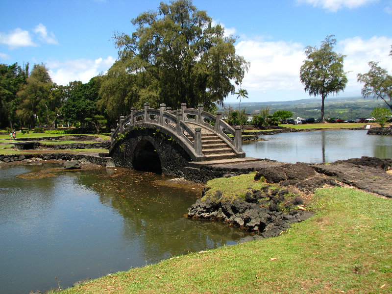 Queen-Liliuokalani-Park-and-Japanese-Gardens-Hilo-Big-Island-034