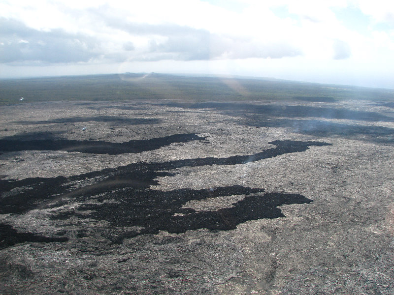Safari-Helicopter-Tours-Volcanic-Lava-Waterfalls-Hilo-Big-Island-Hawaii-039