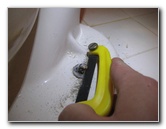 Sani-Seal-Waxless-Toilet-Flange-Gasket-Installation-Guide-014