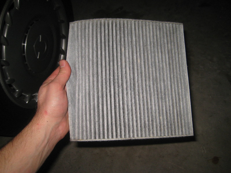 2008-2014-Smart-Fortwo-Cabin-Air-Filter-Replacement-Guide-012