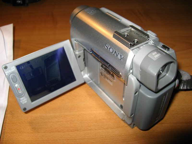 Sony-Camcorder-CCD-Recall-Experience-014