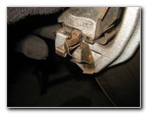 Subaru-Forester-Front-Brake-Pads-Replacement-Guide-027