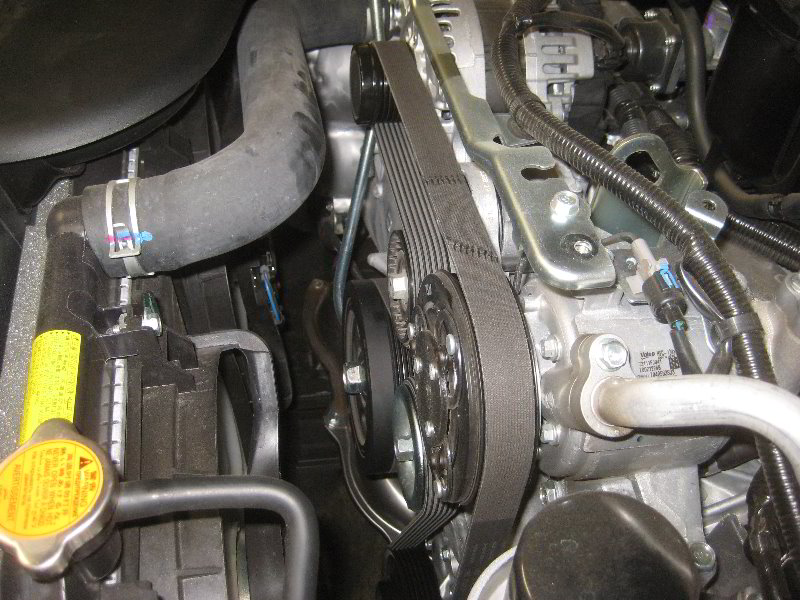 Subaru-Forester-FB25-Engine-Serpentine-Belt-Replacement-Guide-011