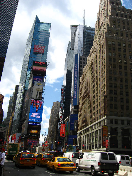 Times-Square-NYC-NY-019