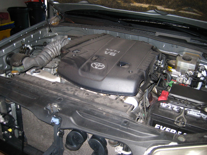 Toyota-4Runner-V6-Engine-Oil-Change-Guide-005