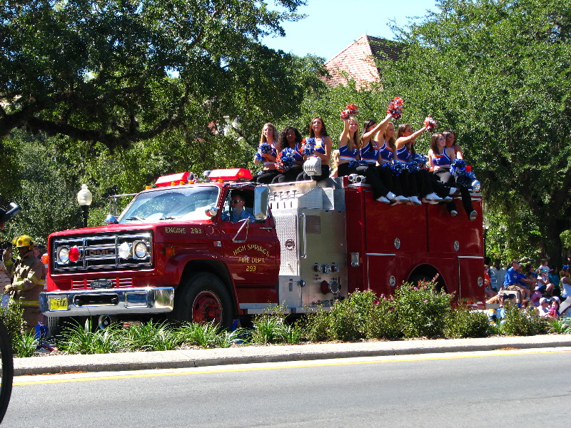 UF-Homecoming-Parade-2010-Gainesville-FL-028