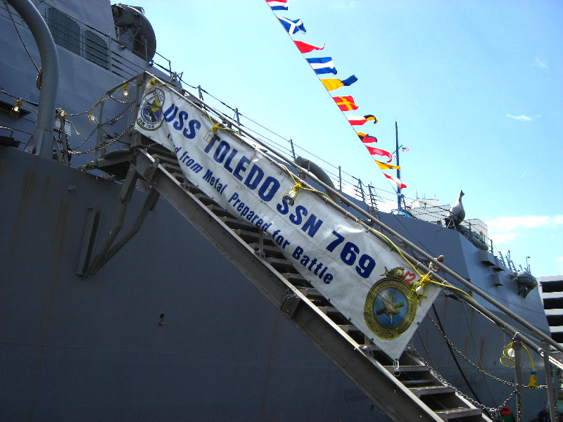 USS-Toledo-Nuclear-Submarine-Tour-072