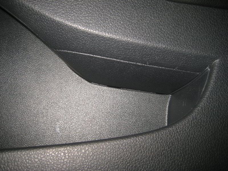 VW-Jetta-Interior-Door-Panel-Speaker-Replacement-Guide-053