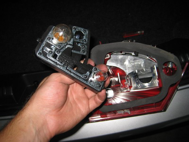 VW-Jetta-Tail-Light-Bulbs-Replacement-Guide-034