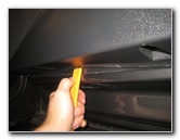 VW-Tiguan-Interior-Door-Panel-Removal-Guide-017