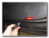 VW-Tiguan-Interior-Door-Panel-Removal-Guide-048
