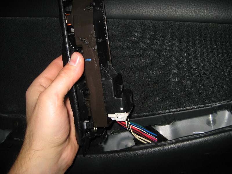 2003-2008-Toyota-Corolla-Door-Panel-Removal-Guide-009