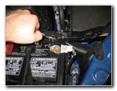 Toyota-Corolla-12V-Car-Battery-Replacement-Guide-020