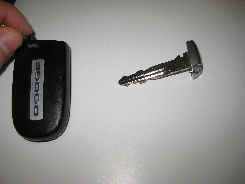 2011-2014-Dodge-Charger-Key-Fob-Battery-Replacement-Guide-005