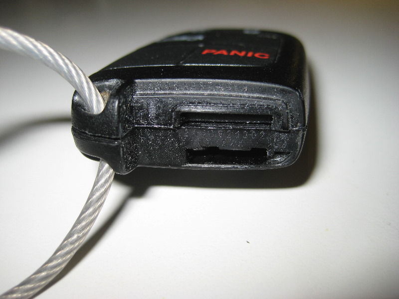 2011-2014-Dodge-Charger-Key-Fob-Battery-Replacement-Guide-006