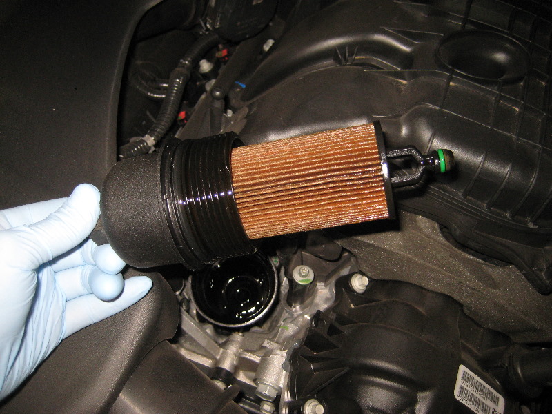 2011-2014-Dodge-Charger-Pentastar-V6-Engine-Oil-Change-Guide-033