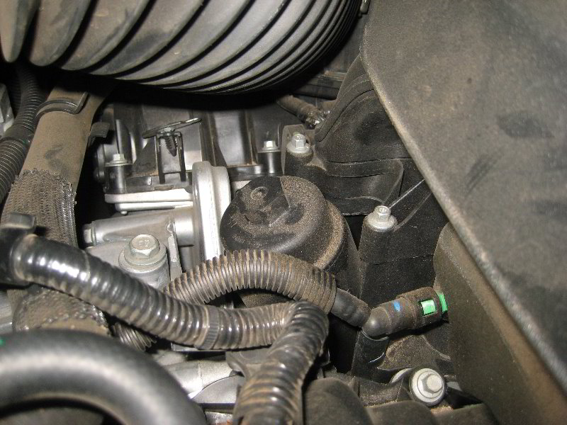 2011-2014-Dodge-Grand-Caravan-Pentastar-V6-Engine-Oil-Change-Guide-012