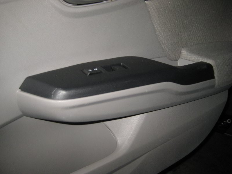 2012-2015-Honda-Civic-Interior-Door-Panel-Removal-Guide-005