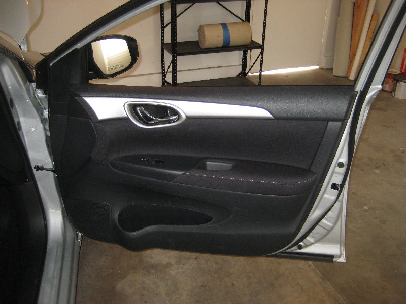 2013-2015-Nissan-Sentra-Interior-Door-Panel-Removal-Speaker-Replacement-Guide-001