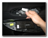 2013-2015-Nissan-Sentra-Interior-Door-Panel-Removal-Speaker-Replacement-Guide-012