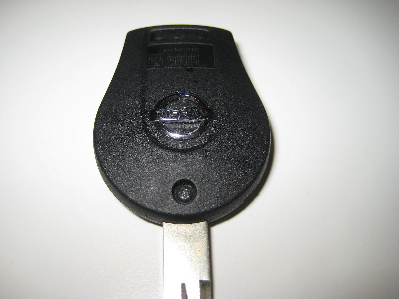 2013-2015-Nissan-Sentra-Key-Fob-Battery-Replacement-Guide-017
