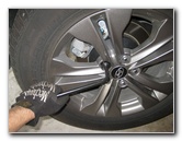 2013-2016-Hyundai-Santa-Fe-Rear-Disc-Brake-Pads-Replacement-Guide-002