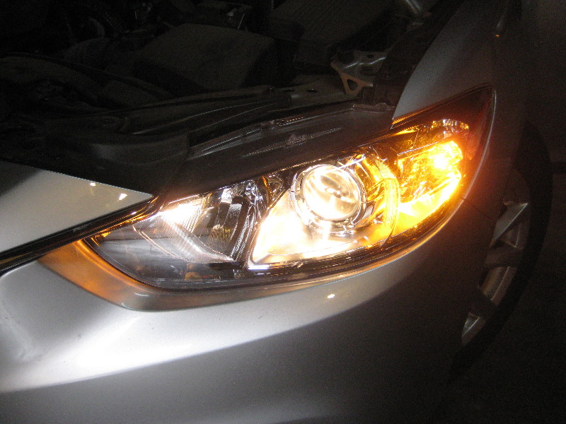 2014-2018-Mazda-Mazda6-Headlight-Bulbs-Replacement-Guide-039